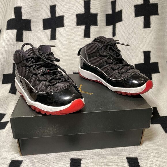 Toddler Nike Air Jordan 11 Retro "Bred" – Size 10C - Picture 5 of 12